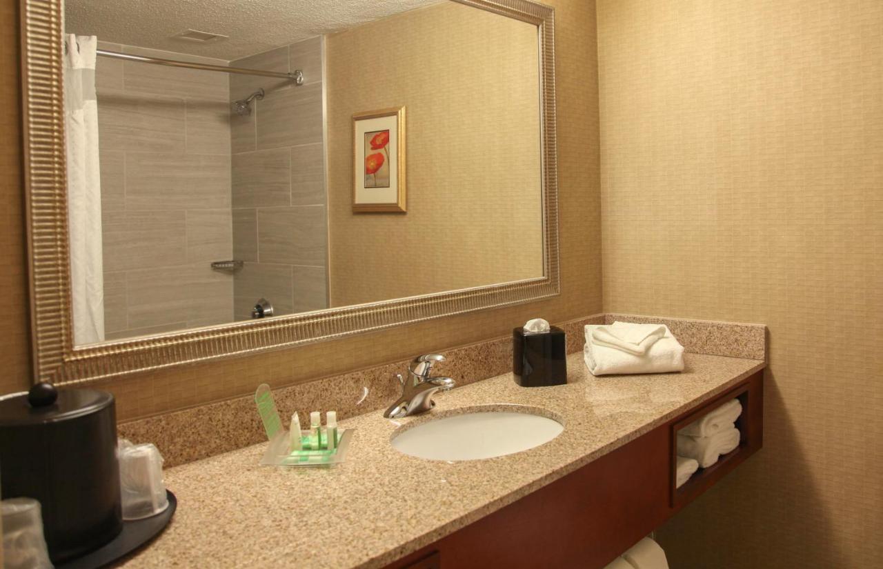 Hotel Dayton/fairborn I-675 By Ihg Fairborn